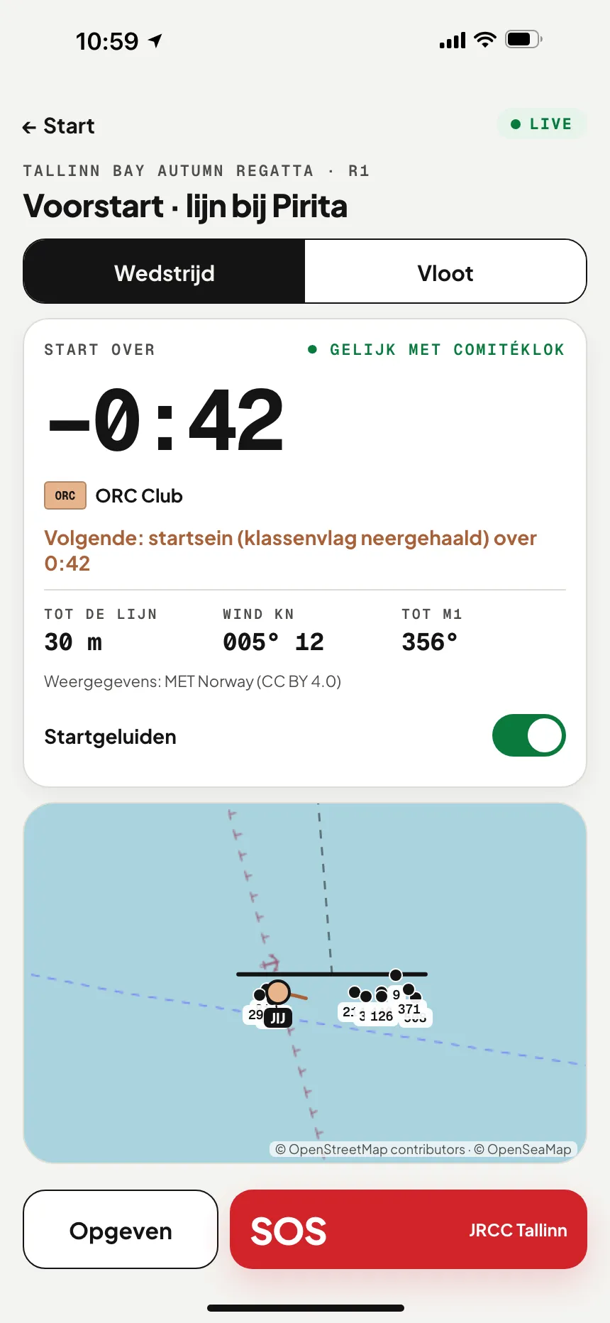 VesselSOS-app, wedstrijdmodus voor de start: aftelling tot het startschot, de gehesen vlaggen, afstand tot de lijn